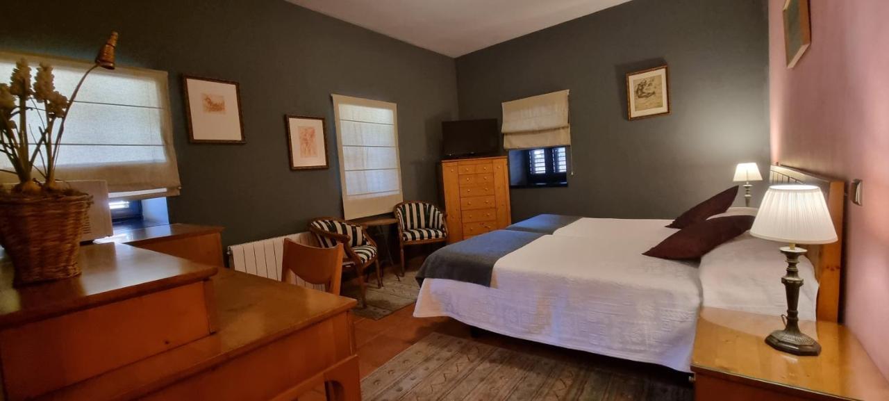 Hotel Sara De Ur La Cabrera Εξωτερικό φωτογραφία