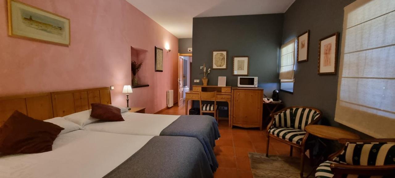 Hotel Sara De Ur La Cabrera Εξωτερικό φωτογραφία