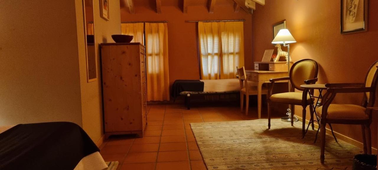 Hotel Sara De Ur La Cabrera Εξωτερικό φωτογραφία