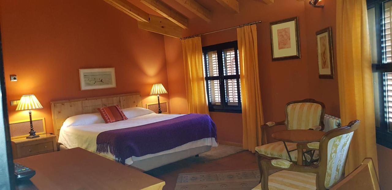 Hotel Sara De Ur La Cabrera Εξωτερικό φωτογραφία