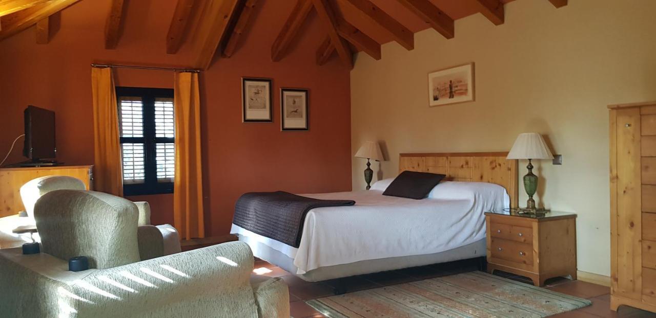 Hotel Sara De Ur La Cabrera Εξωτερικό φωτογραφία