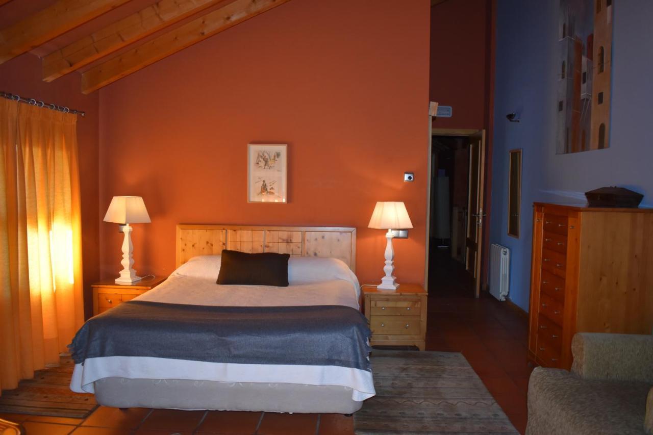 Hotel Sara De Ur La Cabrera Εξωτερικό φωτογραφία